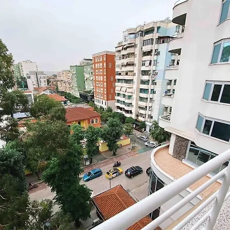 Bright & Spacious Blloku Flat Apartment *